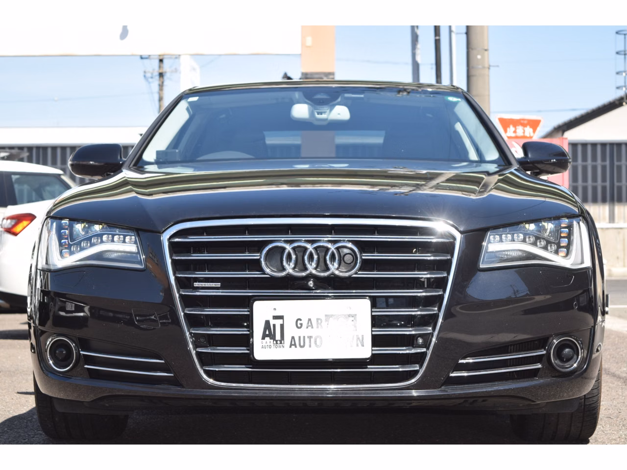 AUDI A8