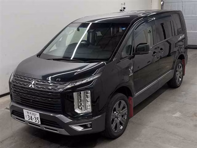 MITSUBISHI DELICA D:5