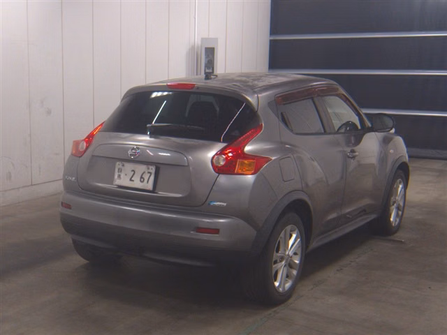 NISSAN JUKE