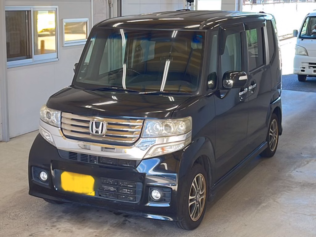 HONDA N-BOX