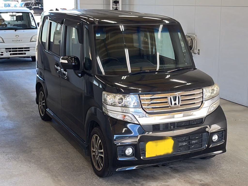 HONDA N-BOX