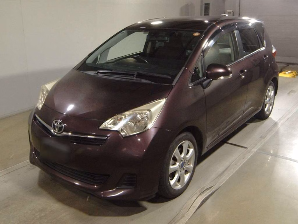 Toyota Ractis
