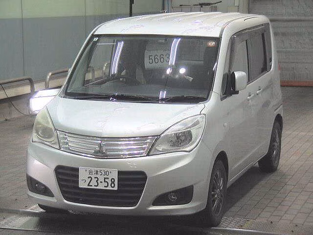 MITSUBISHI DELICA D:2