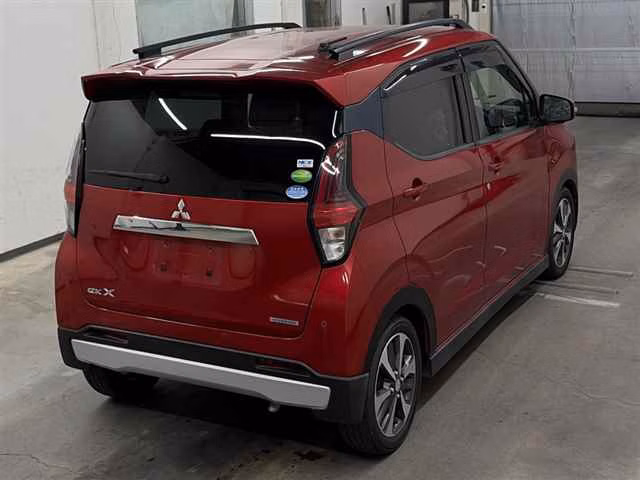 MITSUBISHI EK X