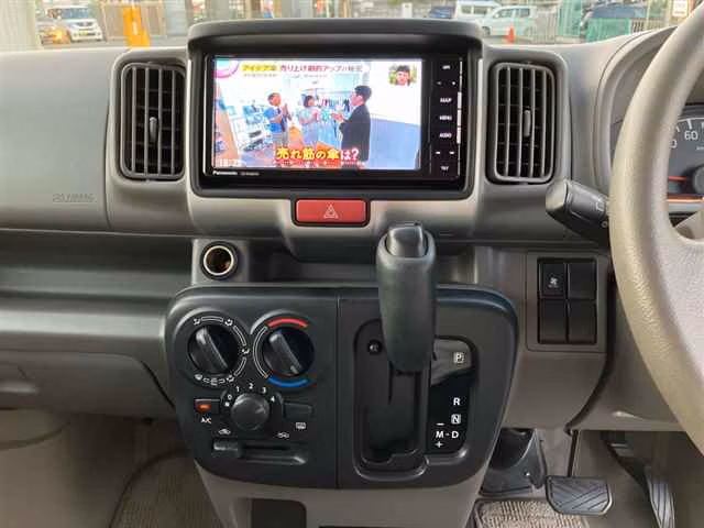 NISSAN NV100 CLIPPER