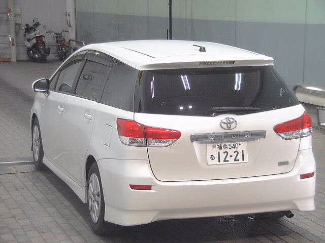TOYOTA WISH