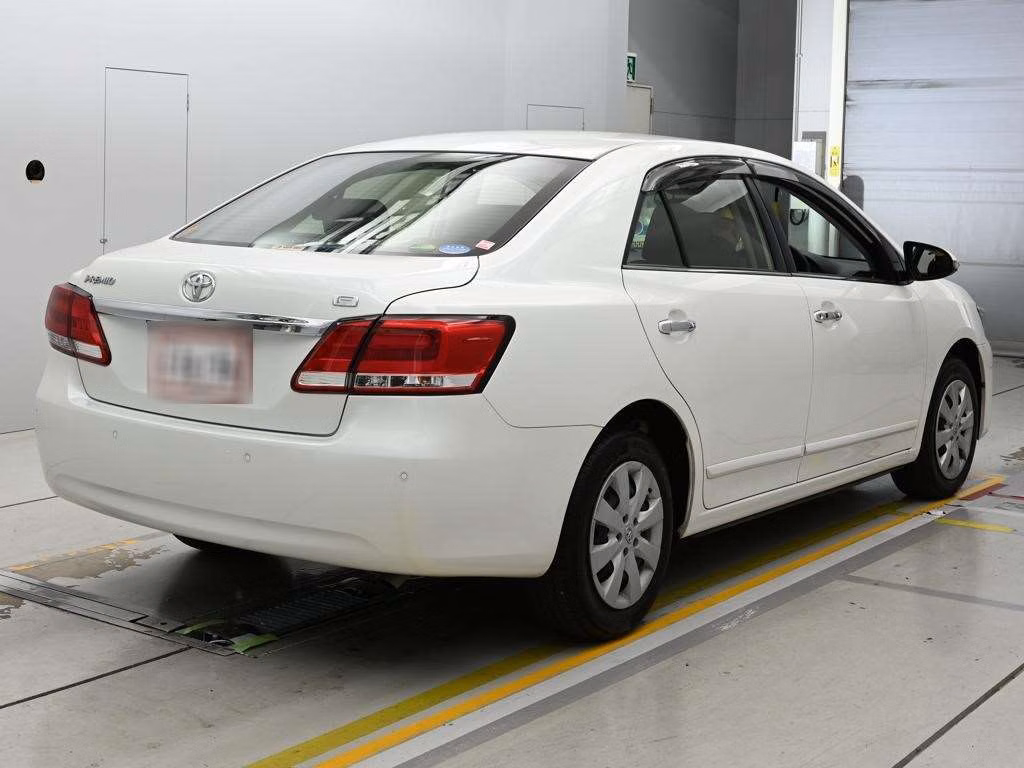 TOYOTA PREMIO