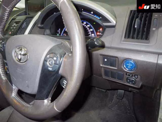 TOYOTA SAI