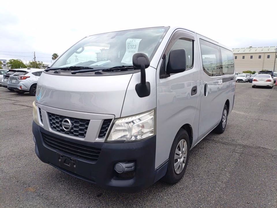 NISSAN NV350 CARAVAN