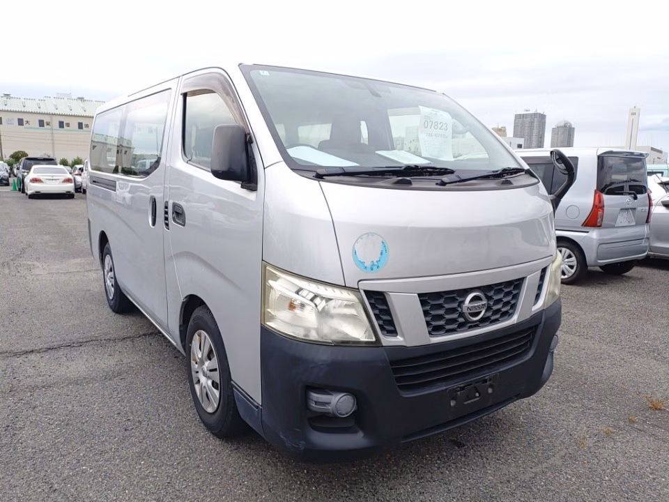 NISSAN NV350 CARAVAN