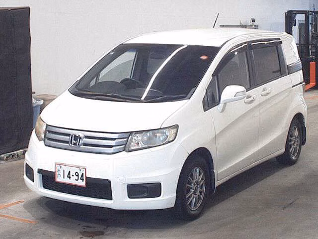 HONDA FREED SPIKE