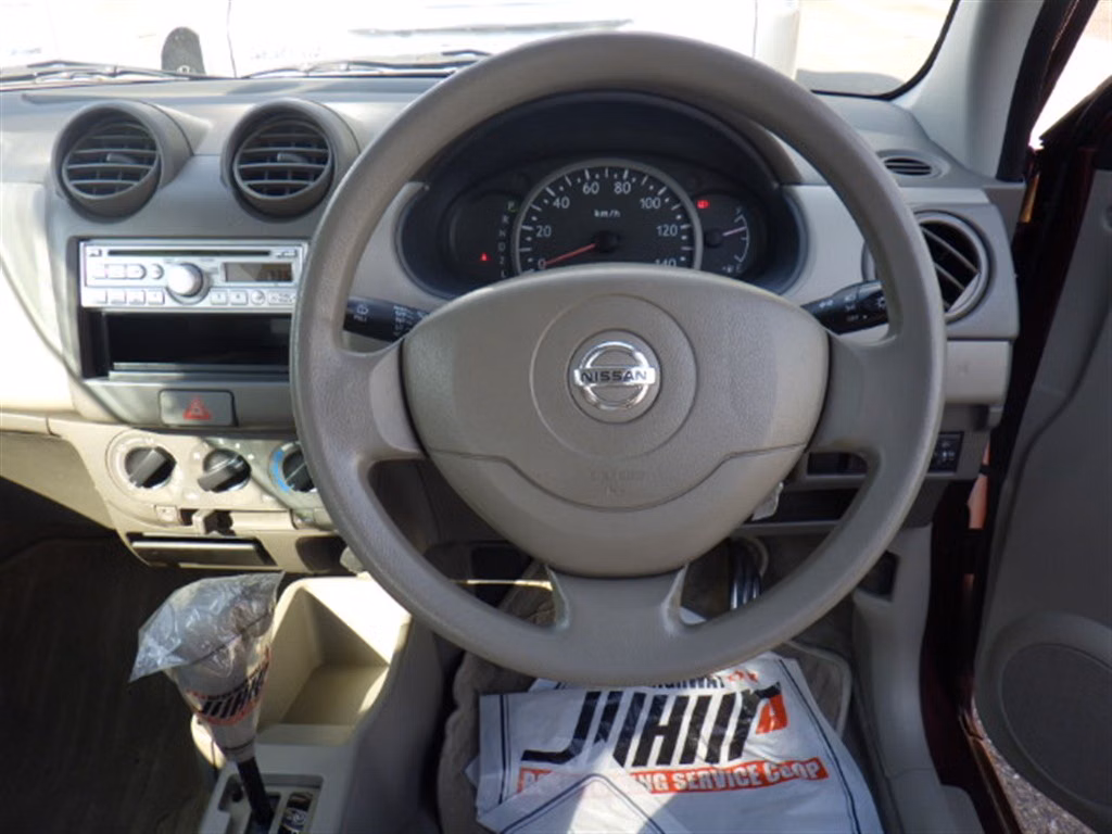 NISSAN PINO