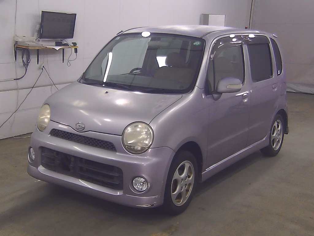 DAIHATSU MOVE LATTE