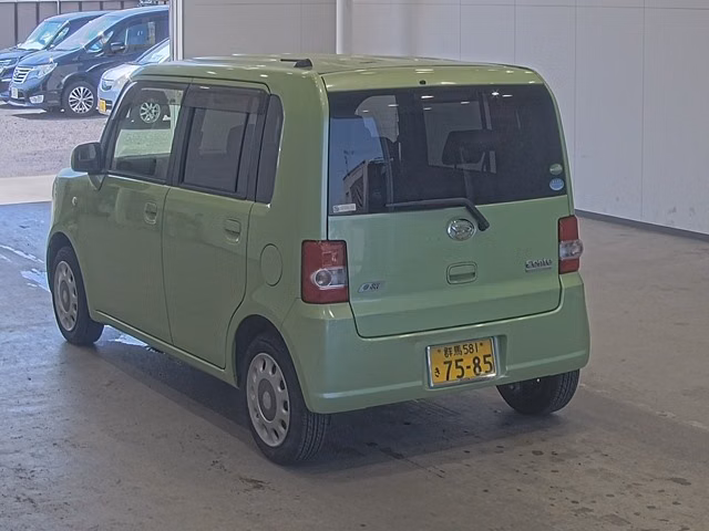 DAIHATSU MOVE CONTE