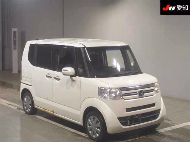 HONDA N-BOX