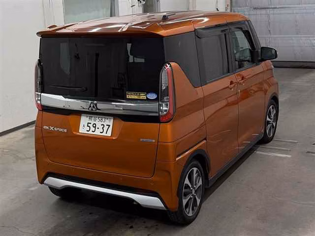 MITSUBISHI EK SPACE