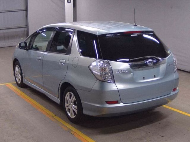 HONDA FIT SHUTTLE
