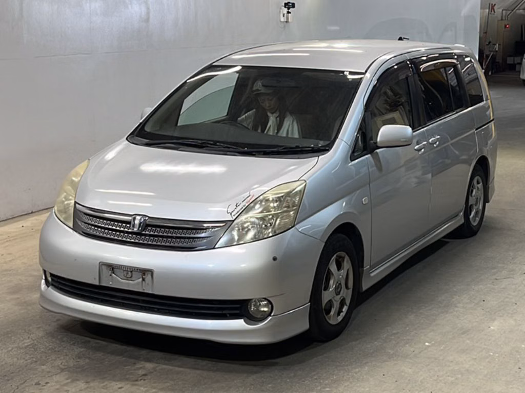 TOYOTA ISIS