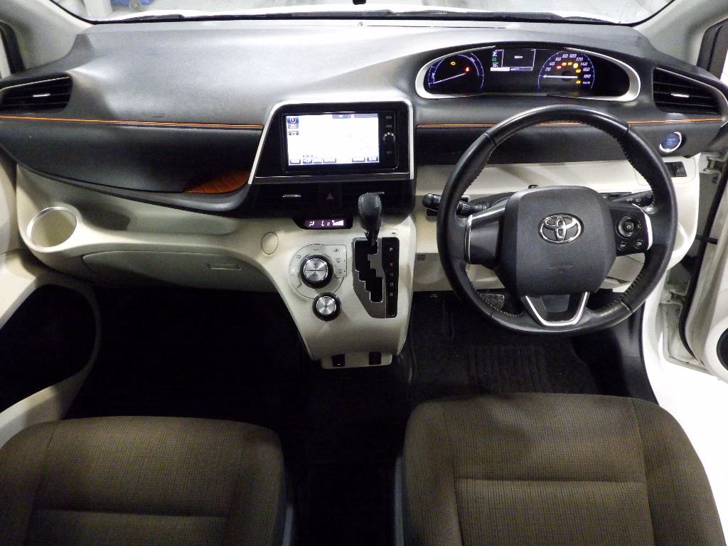 TOYOTA SIENTA