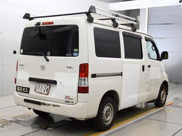 TOYOTA LITE ACE