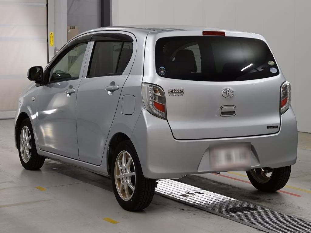 TOYOTA PIXIS EPOCH
