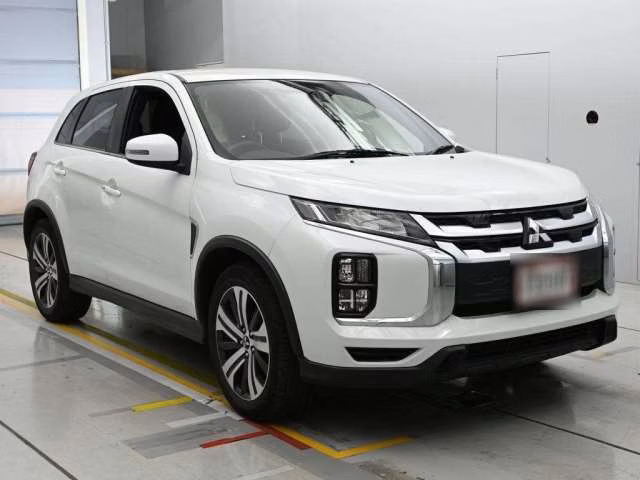 MITSUBISHI RVR