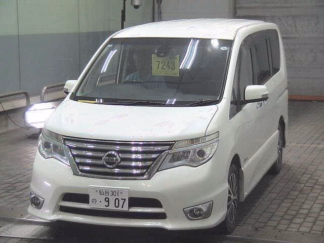 NISSAN SERENA