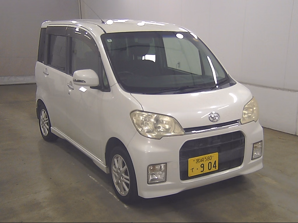 DAIHATSU TANTO EXE