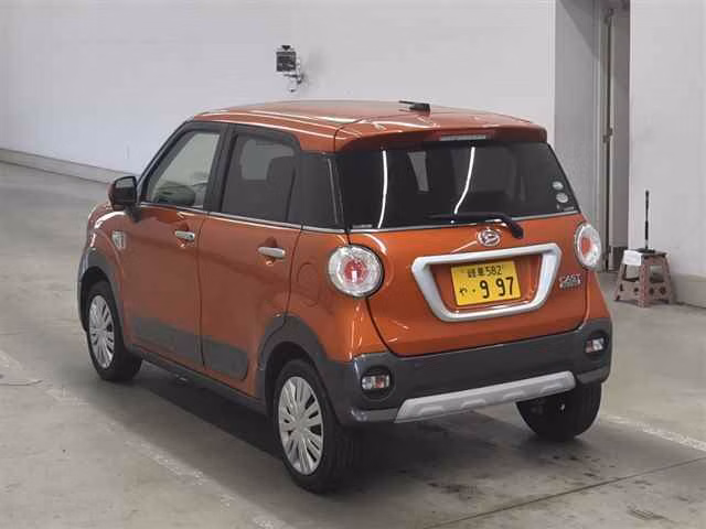 DAIHATSU CAST