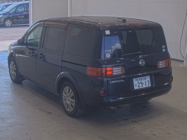 NISSAN LAFESTA