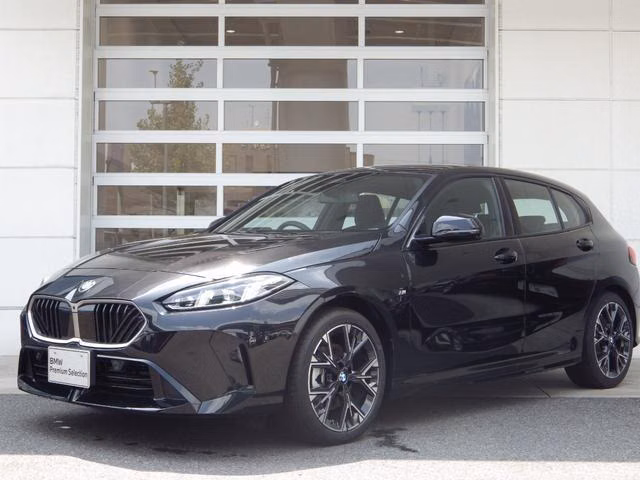 BMW 1-SERIES