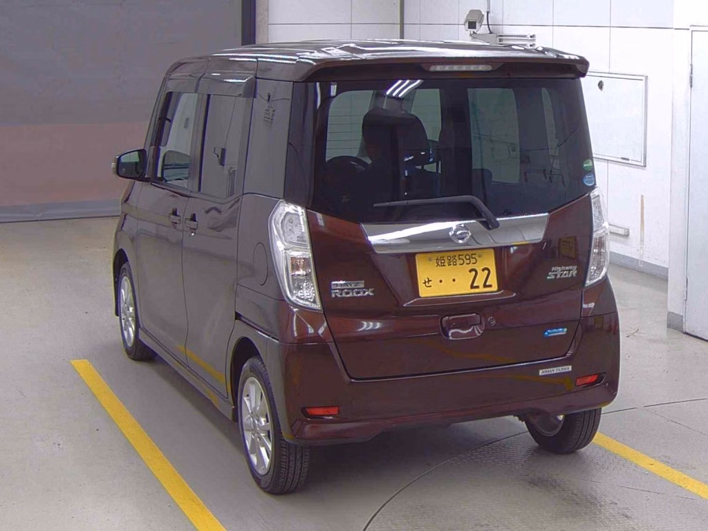 NISSAN DAYZ ROOX