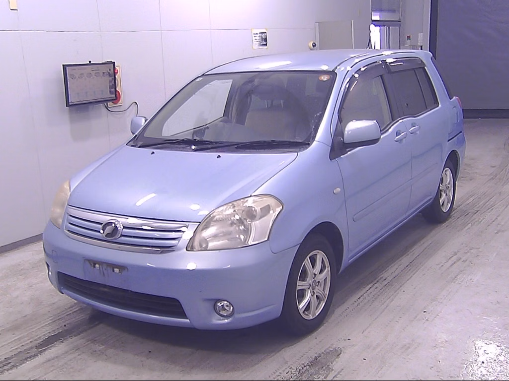 TOYOTA RAUM