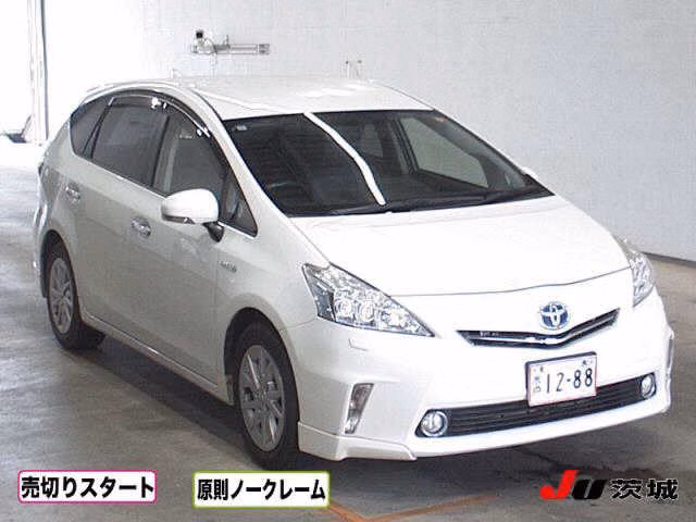 TOYOTA PRIUS ALPHA