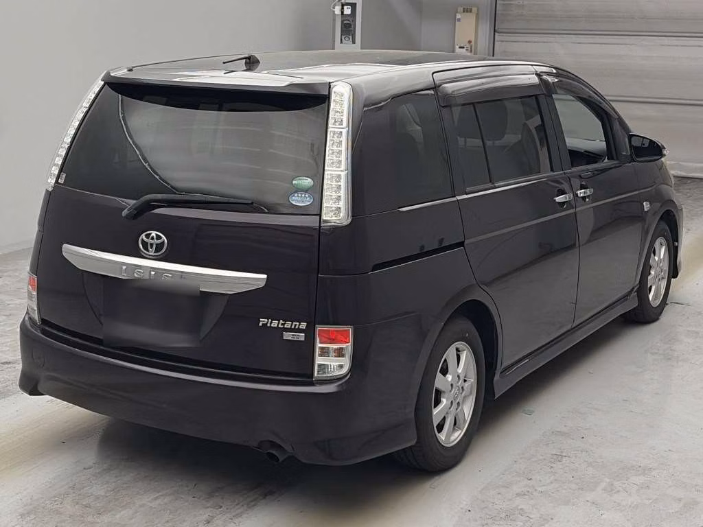 TOYOTA ISIS