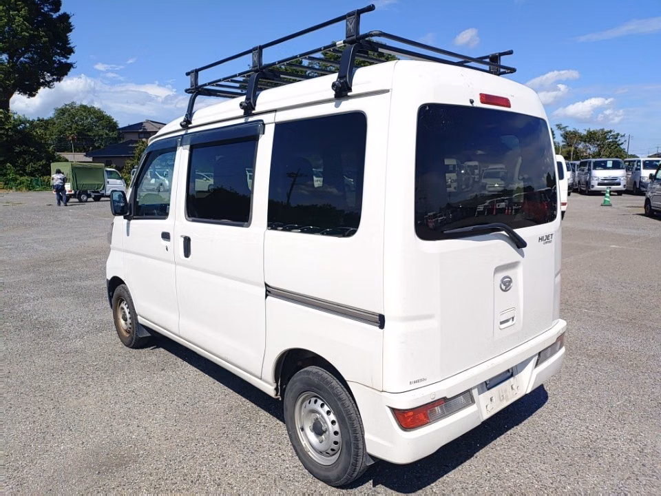 DAIHATSU HIJET
