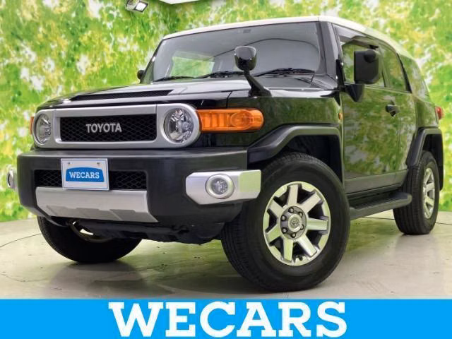 TOYOTA FJ CRUISER