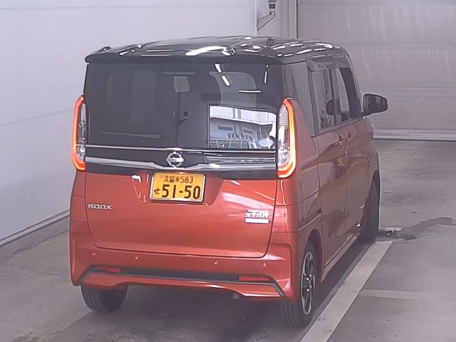 NISSAN ROOX