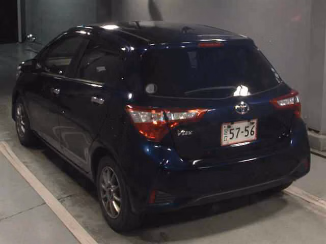 TOYOTA VITZ