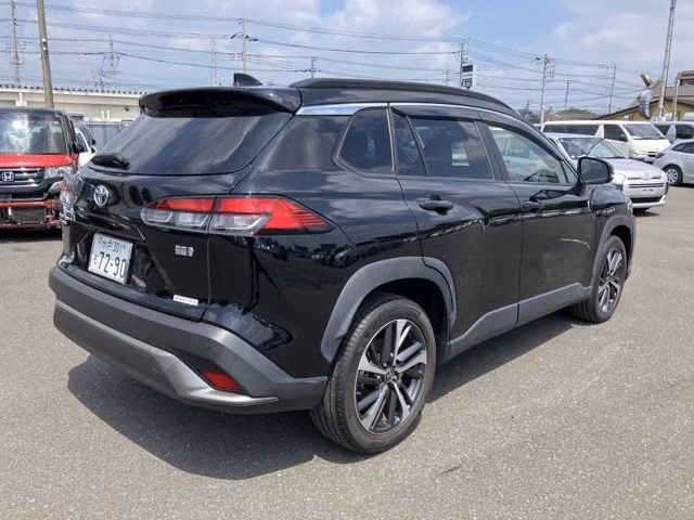 TOYOTA COROLLA CROSS