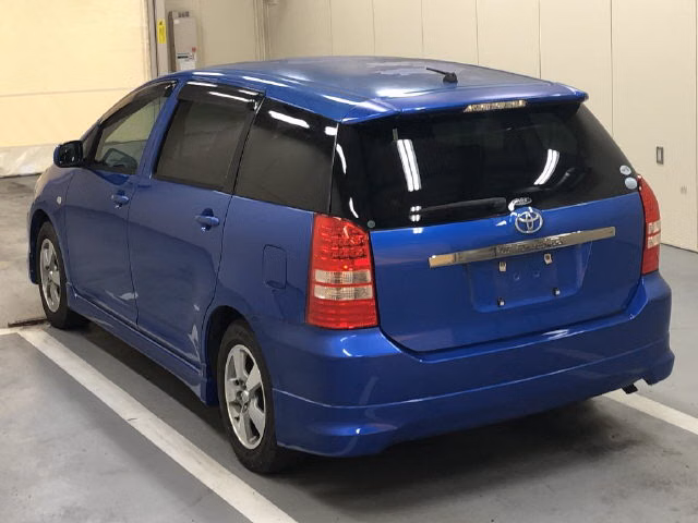 TOYOTA WISH