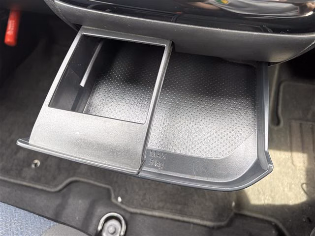 MITSUBISHI EK X