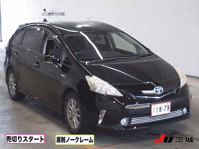TOYOTA PRIUS ALPHA