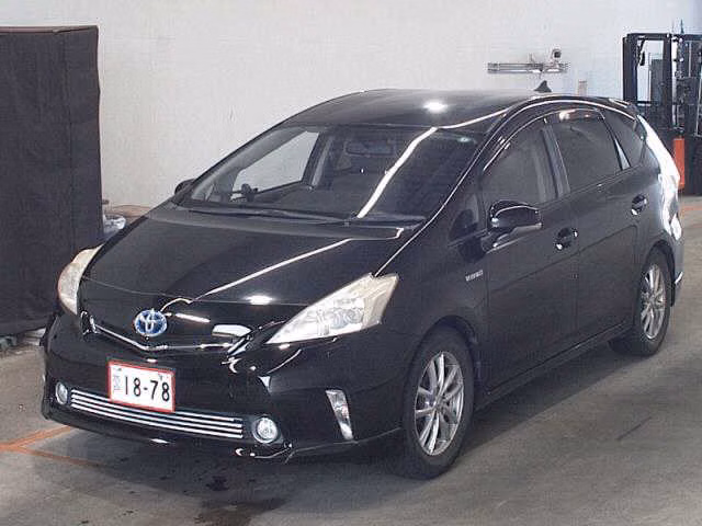 TOYOTA PRIUS ALPHA