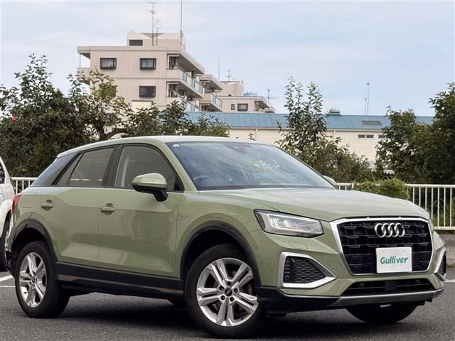 AUDI Q2
