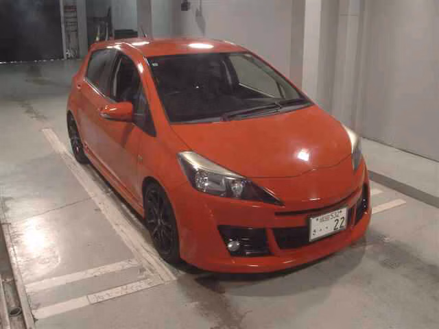 TOYOTA VITZ