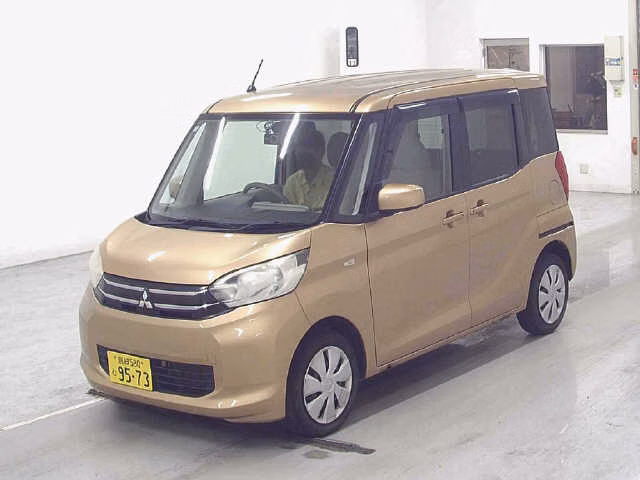 MITSUBISHI EK SPACE