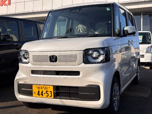 HONDA N-BOX