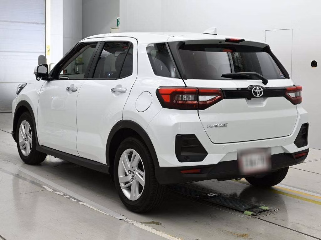 TOYOTA RAIZE