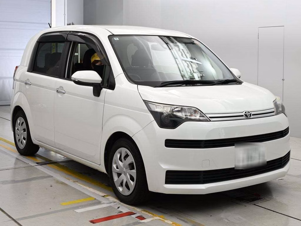 TOYOTA SPADE